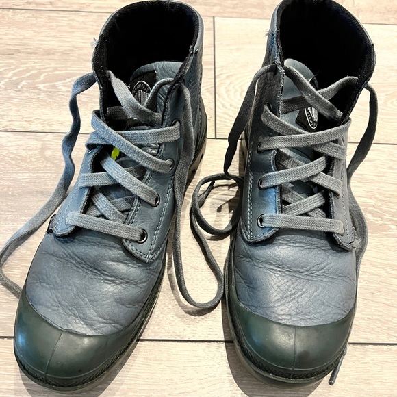 Palladium Shoes - Palladium womens leather boots (USED)